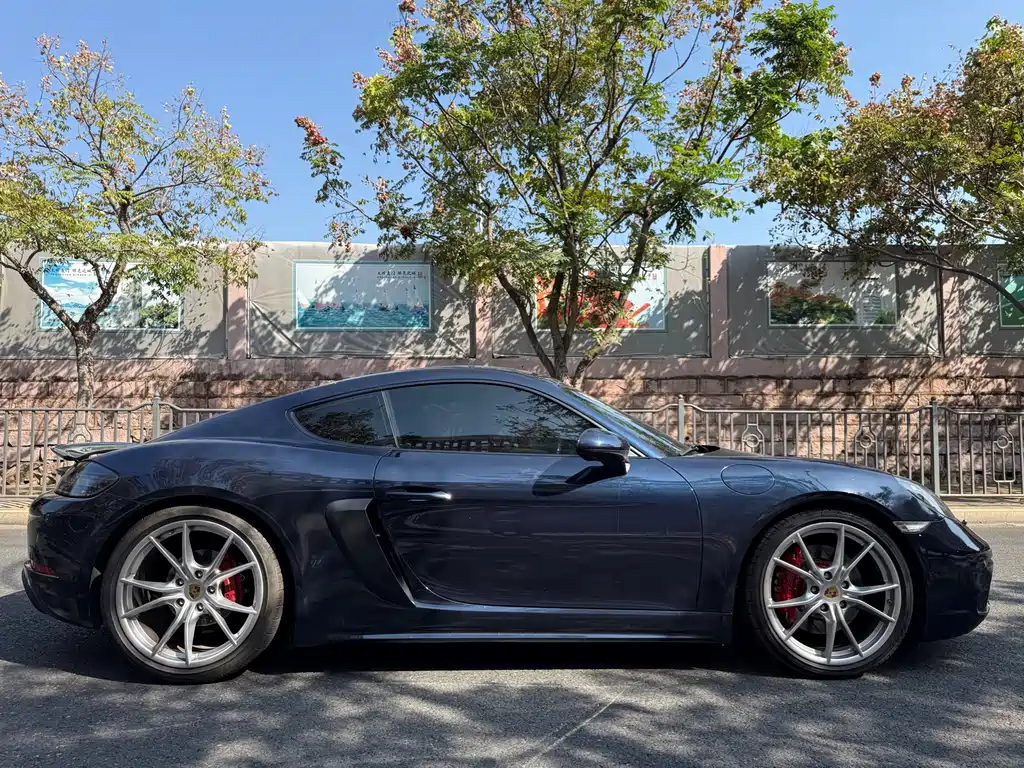 Porsche 718 2018 Cayman S 2.5T купить на сайте DeffCars