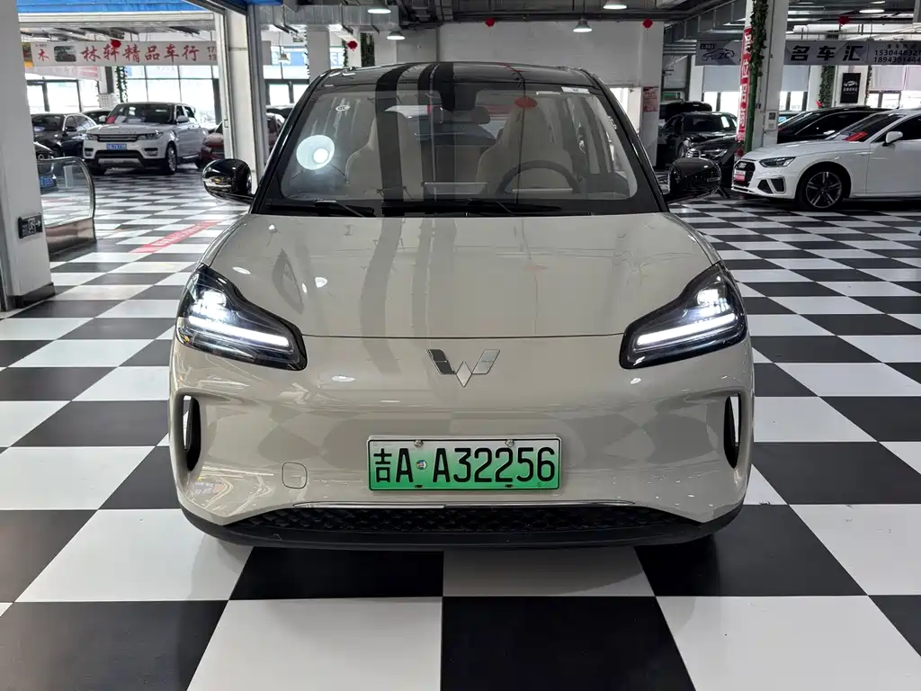 Wuling Bingo PLUS 2024 330km five-seater version купить на сайте DeffCars