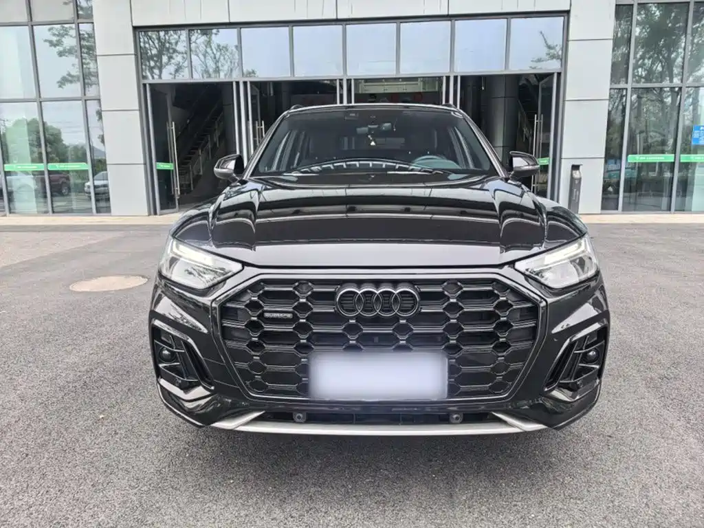 Audi Q5L 2022 40T fashionable and dynamic model купить на сайте DeffCars