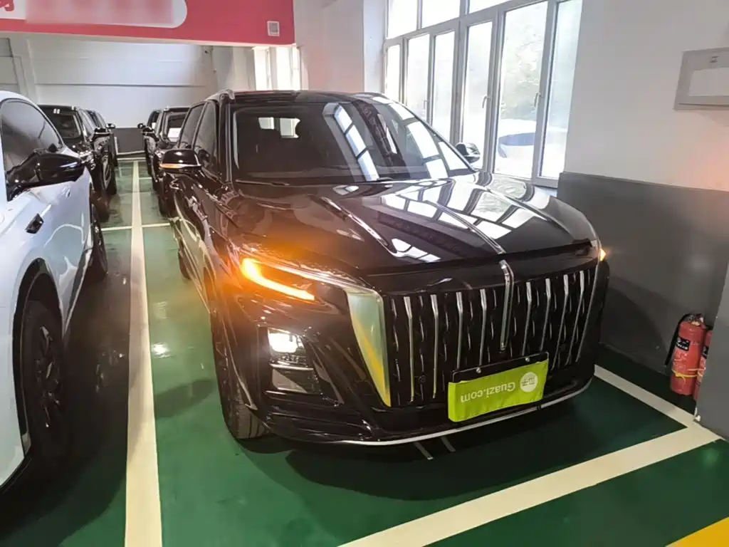 Hongqi HS3 PHEV 2025 model 125km Jinwei PLUS 2 million commemorative edition купить на сайте DeffCars