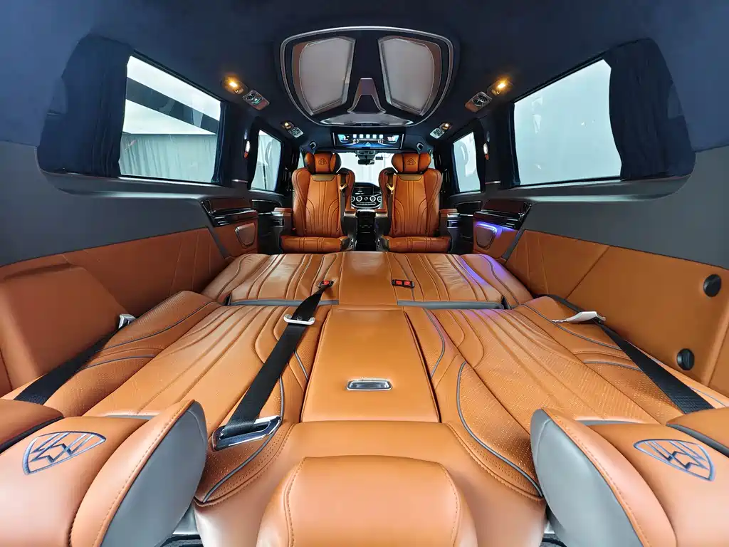 Vito 2023 2.0T Business Edition 7 seats купить на сайте DeffCars