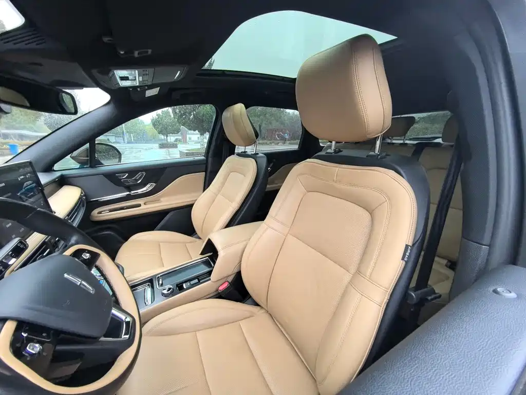 Adventurer 2022 2.0T Two-wheel drive Premium Edition купить на сайте DeffCars