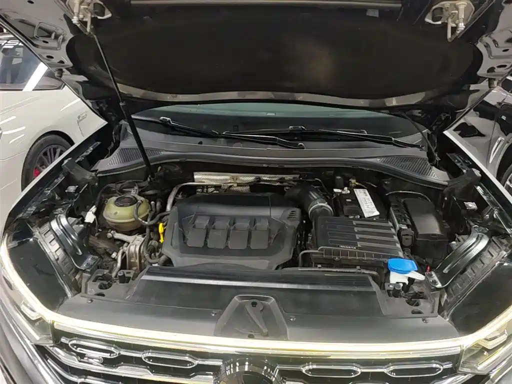 Tanyue 2022 380TSI four-wheel drive R-Line intelligent version купить на сайте DeffCars