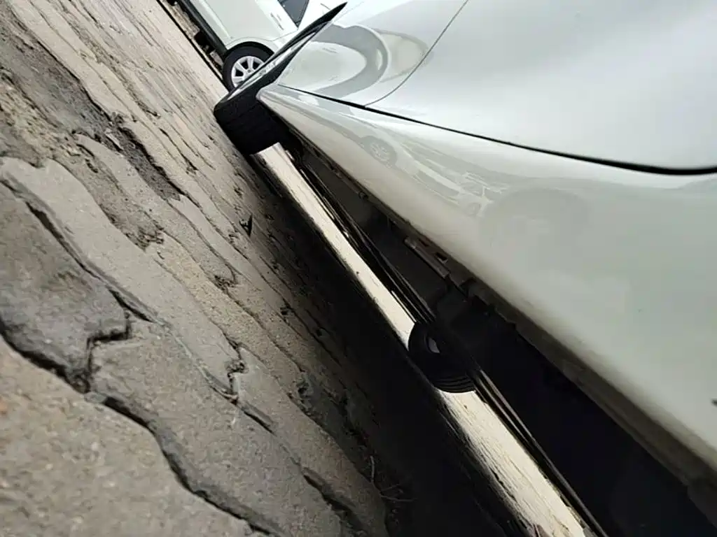 Camry 2021 2.0G Deluxe Edition купить на сайте DeffCars