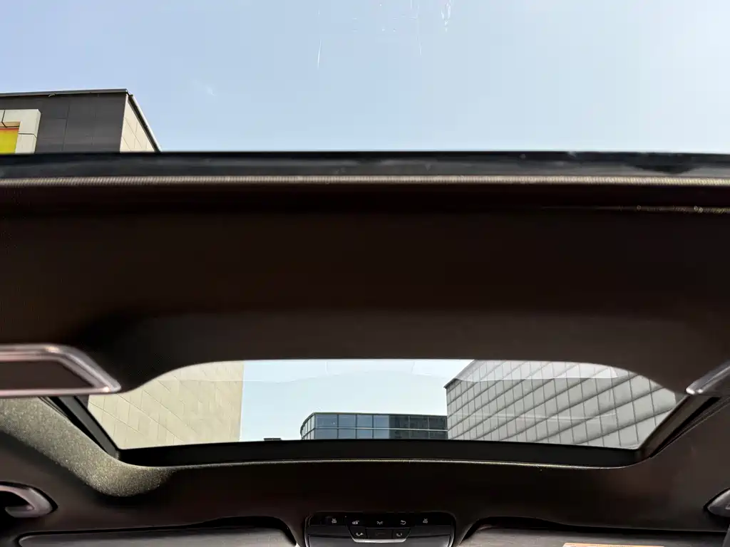 Mercedes-Benz GLC 2019 GLC 260 L 4MATIC luxury model купить на сайте DeffCars
