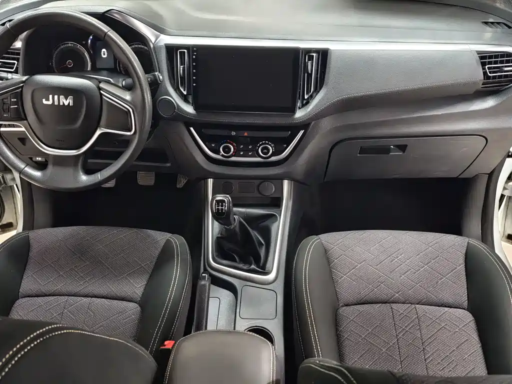 RE-MAX 2020 2.8T classic two-wheel drive diesel national VI comfort type extended version JE493ZLQ6E купить на сайте DeffCars