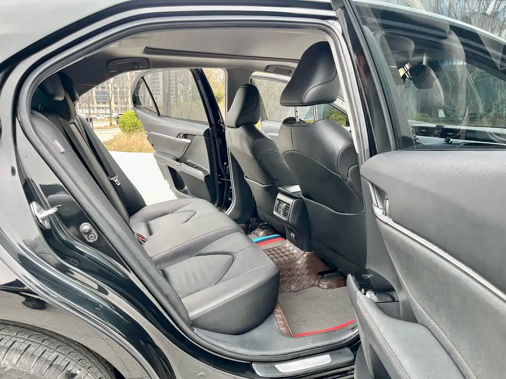 Camry 2019 2.5G Deluxe Edition National V купить на сайте DeffCars