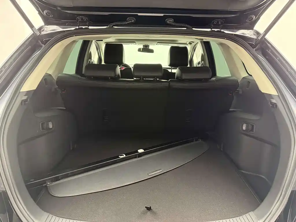 Mazda CX-7 2014 2.5L 2WD Premium Edition купить на сайте DeffCars