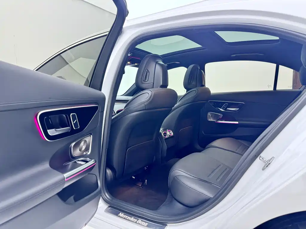 Mercedes-Benz C-Class 2023 C 260 L Sports Edition купить на сайте DeffCars