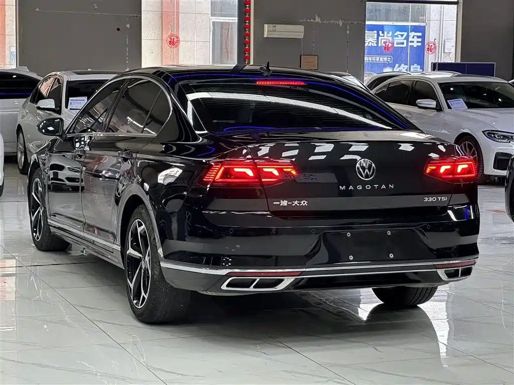 Magotan 2023 2 million commemorative edition 330TSI DSG leading model купить на сайте DeffCars