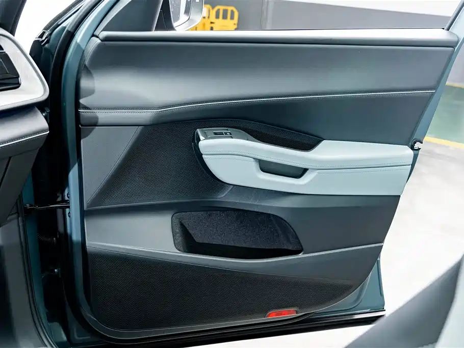 Touron 2025 Touron Pro 450TSI four-wheel drive vertical version купить на сайте DeffCars