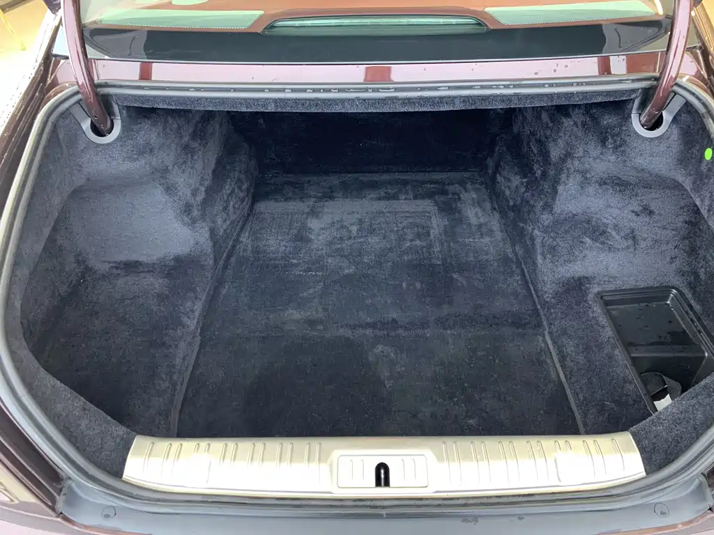 Ghost 2014 6.6T Standard Edition купить на сайте DeffCars