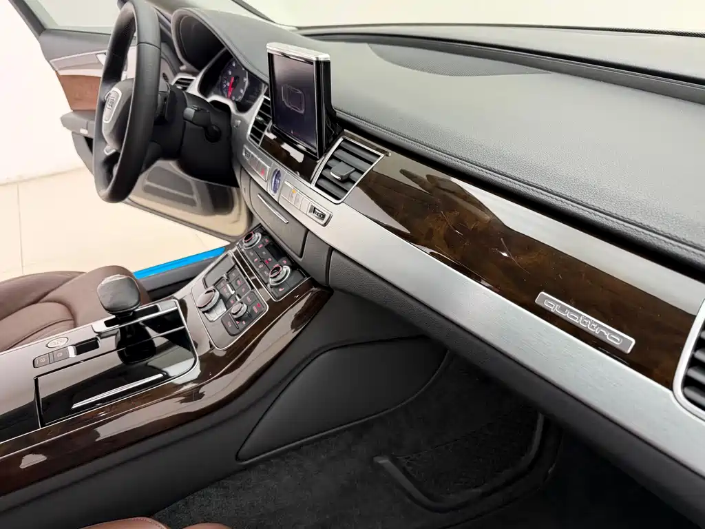 Audi A8 2013 A8L 45 TFSI quattro comfort type купить на сайте DeffCars