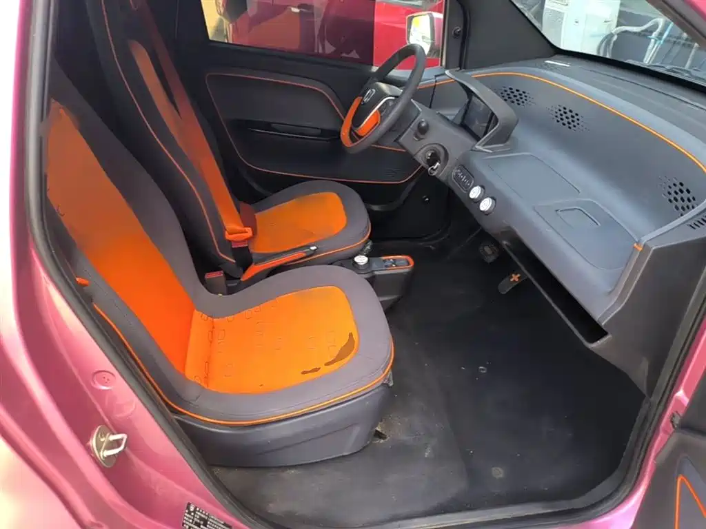 Baojun E100 2019 250KM Smart Travel Edition купить на сайте DeffCars