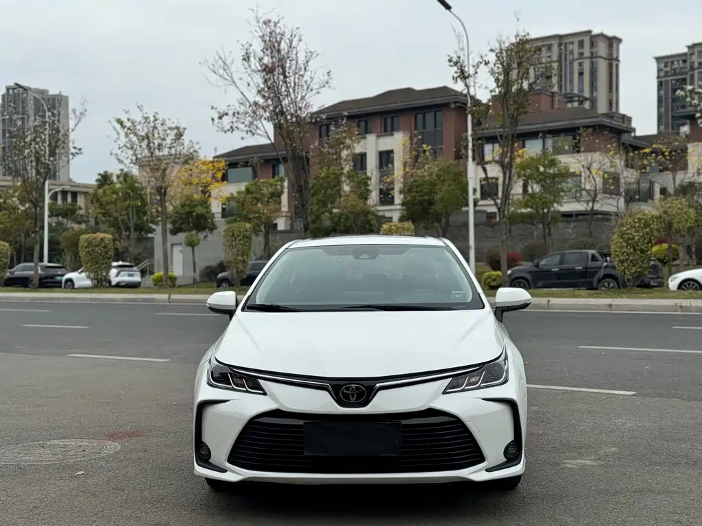 Corolla 2021 1.2T S-CVT Elite Edition купить на сайте DeffCars
