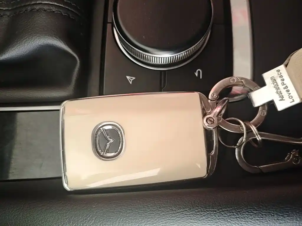 Mazda3 Angkesela 2021 1.5L Automatic Quality Edition купить на сайте DeffCars