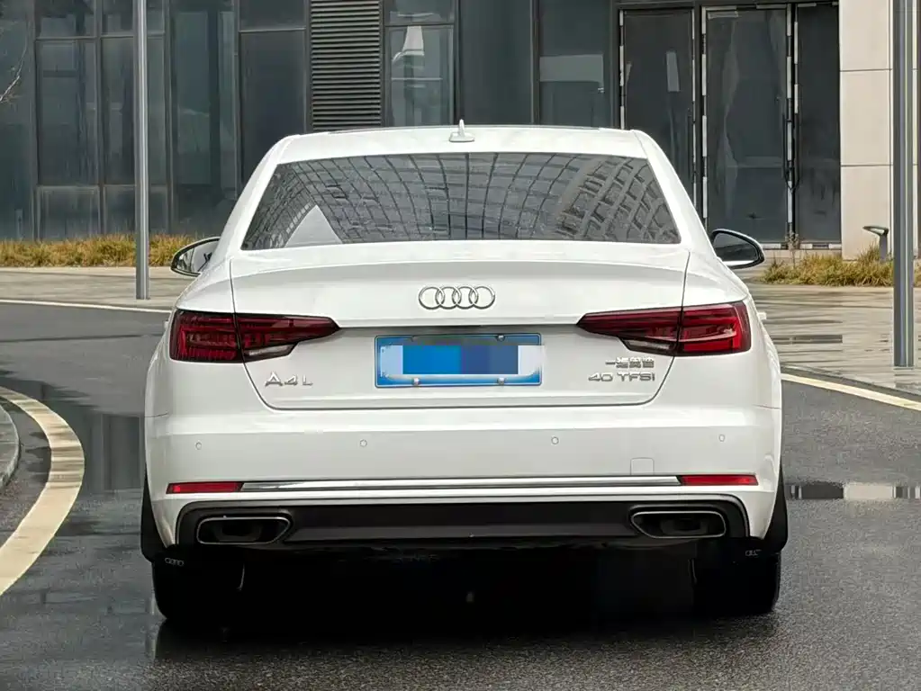 Audi A4L 2019 40 TFSI Enterprising National VI купить на сайте DeffCars
