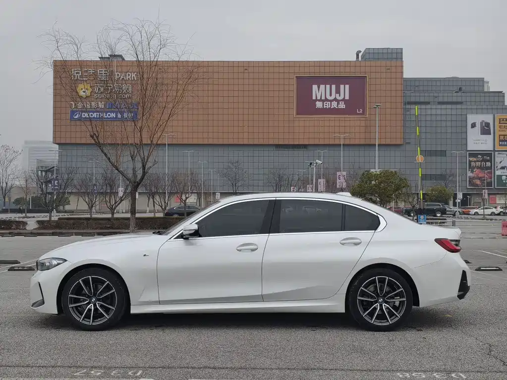BMW 3 Series 2023 320Li M Sports Package купить на сайте DeffCars