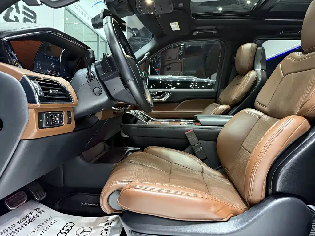Navigator 2022 3.5T Honor Edition купить на сайте DeffCars