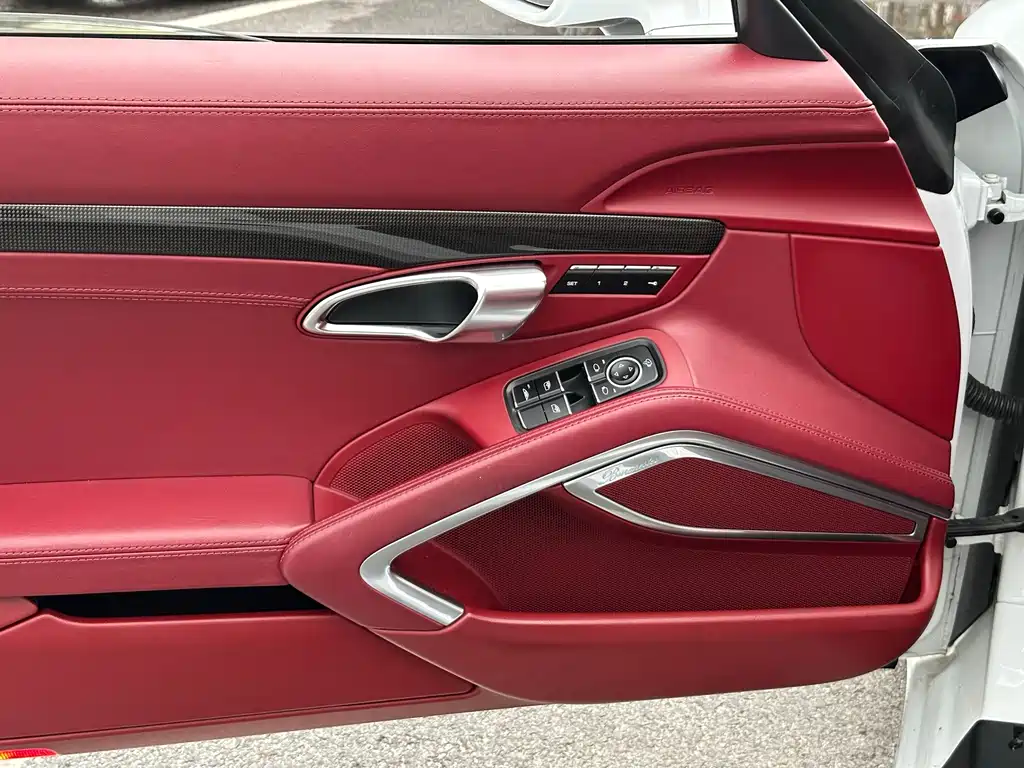 Porsche 911 2016 Turbo S Cabriolet 3.8T купить на сайте DeffCars