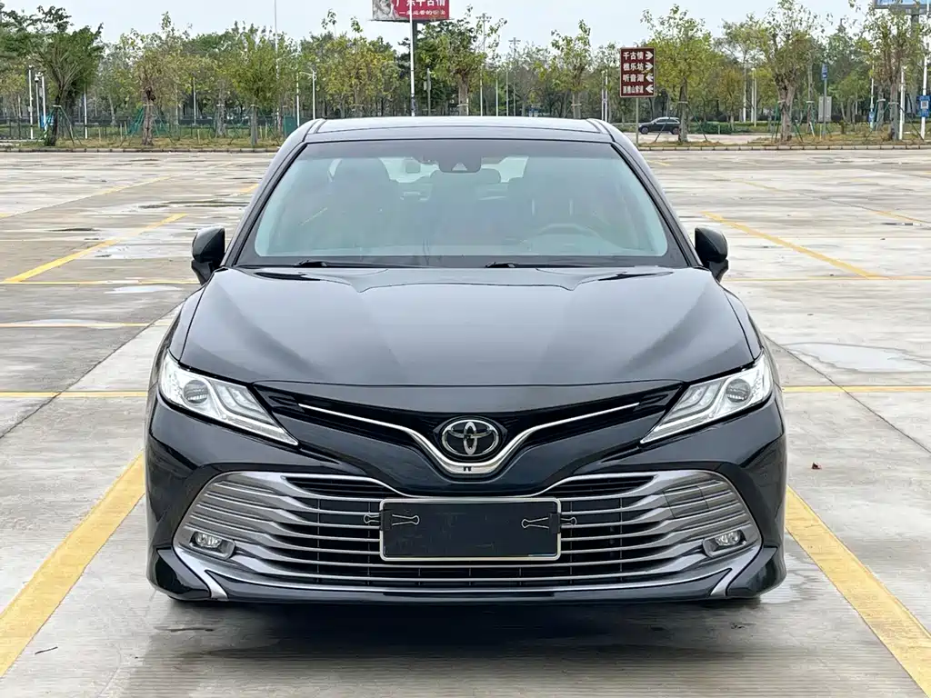 Camry 2019 2.5G Deluxe Edition National V купить на сайте DeffCars
