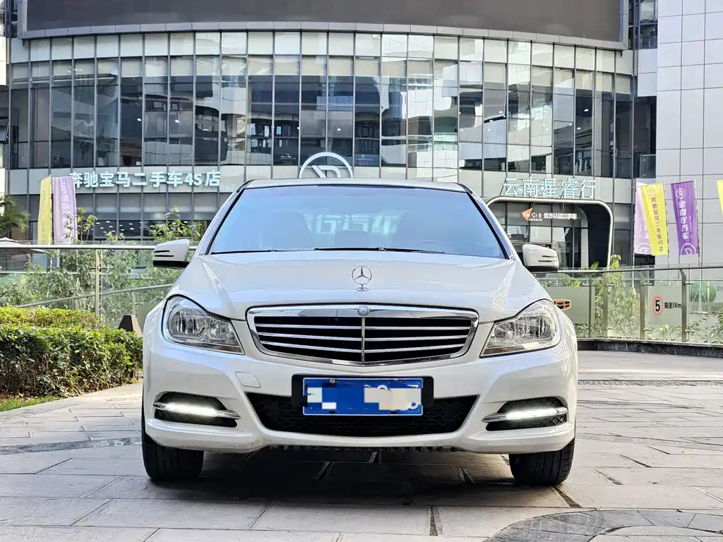 Mercedes-Benz C-Class 2013 C 180 CGI Classic купить на сайте DeffCars