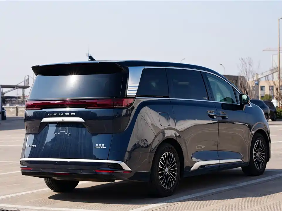 Denza D9 2022 DM-i 970 four-wheel drive flagship model купить на сайте DeffCars