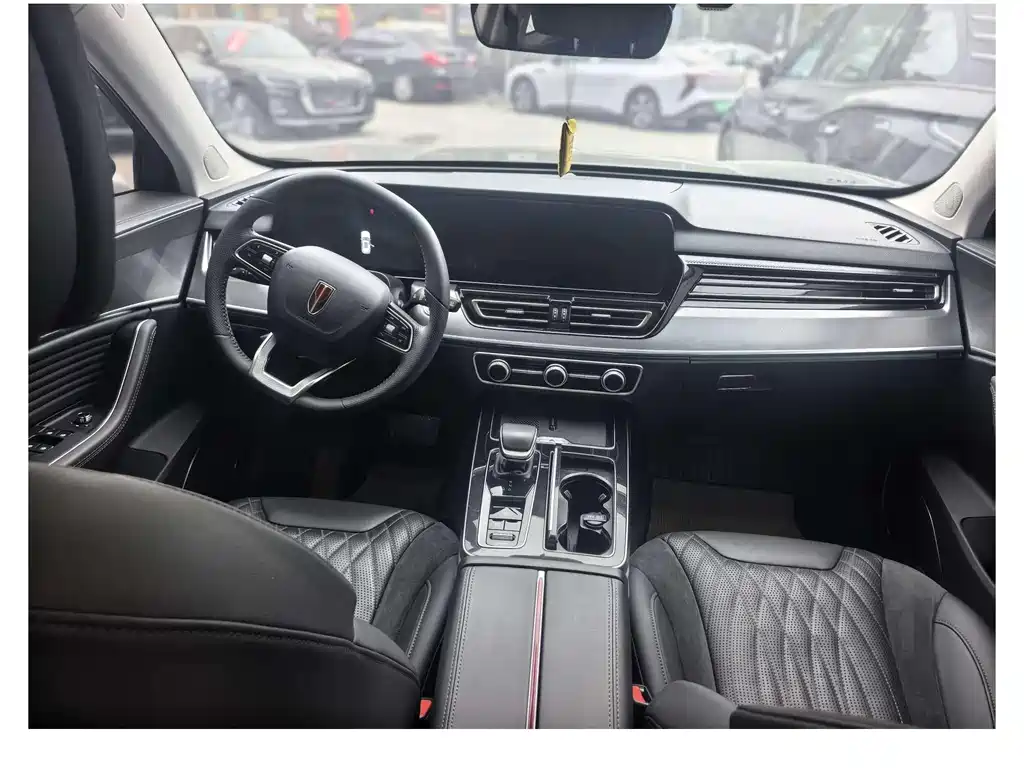 Hongqi HS5 2023 2.0T four-wheel drive Qixiang Pro version купить на сайте DeffCars