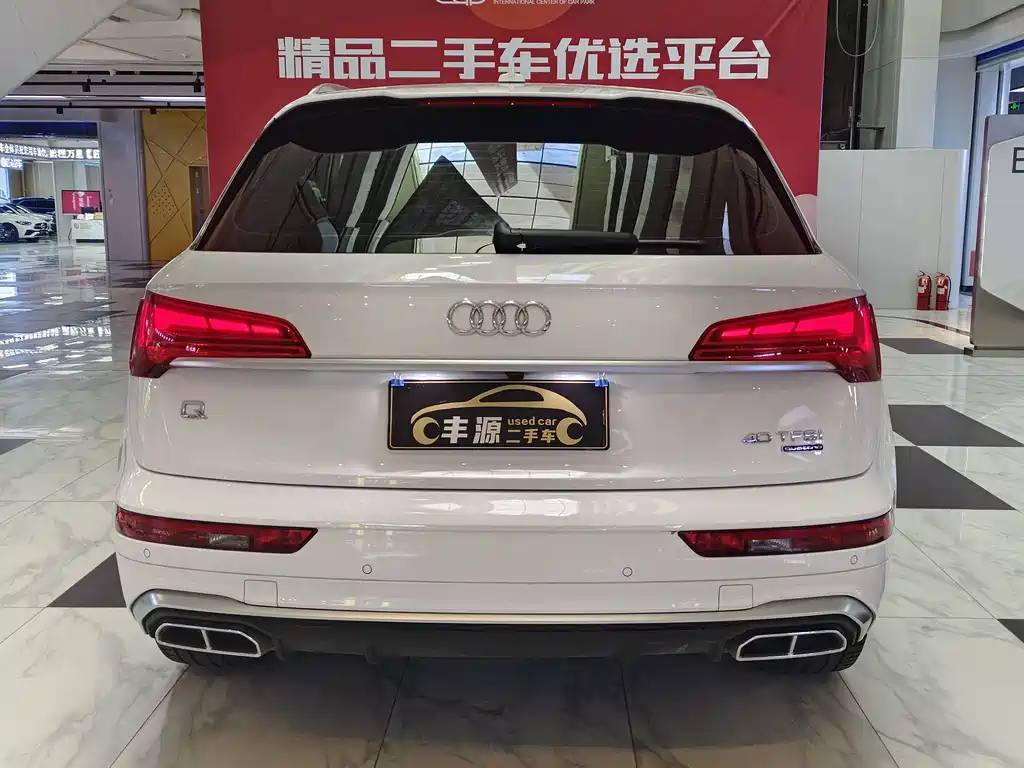 Audi Q5L 2022 40T luxury and dynamic model купить на сайте DeffCars
