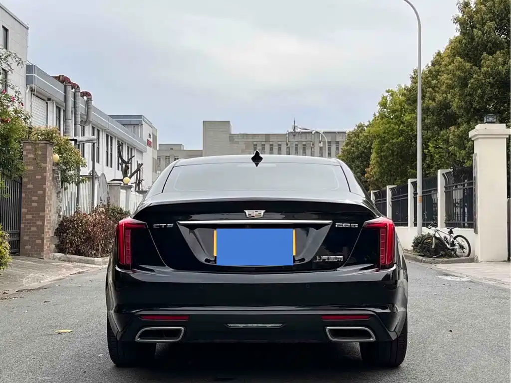 Cadillac CT5 2022 28T luxury model купить на сайте DeffCars