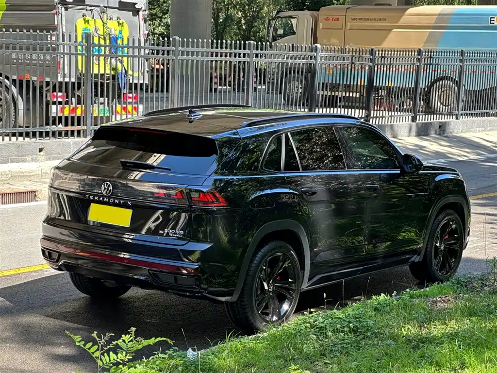 Touron 2023 facelift 380TSI four-wheel drive supreme flagship version купить на сайте DeffCars