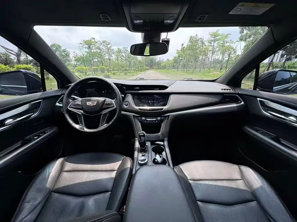 Cadillac XT5 2020 28T luxury model купить на сайте DeffCars