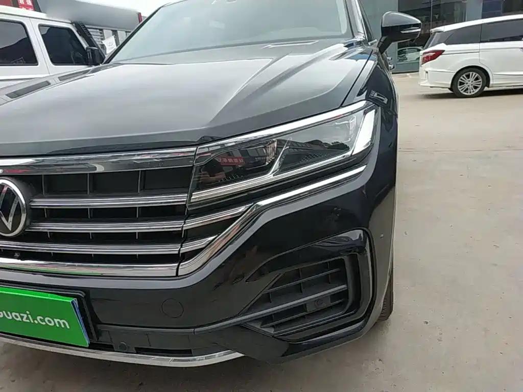 Touareg 2021 2.0TSI Ruishang Edition купить на сайте DeffCars