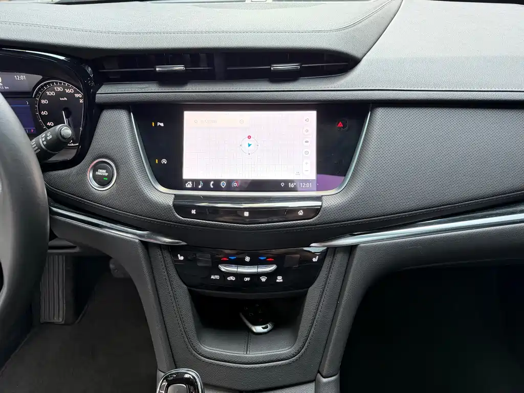Cadillac XT5 2021 2.0T two-wheel drive luxury model купить на сайте DeffCars
