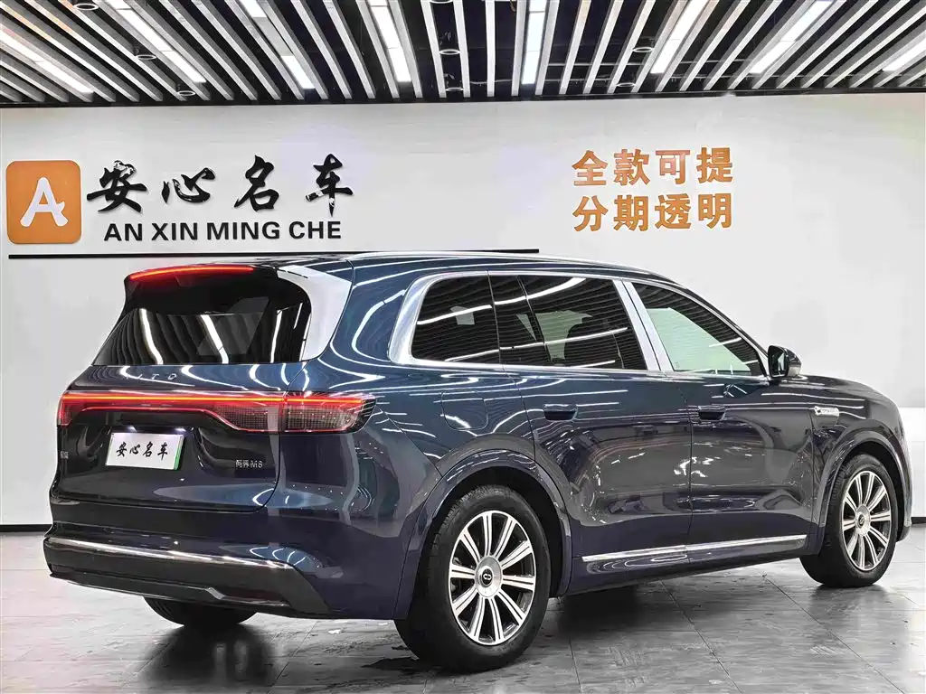 Wenjie M8 2025 extended range Max+ version 53.4kWh 5-seat version 192-line lidar) купить на сайте DeffCars