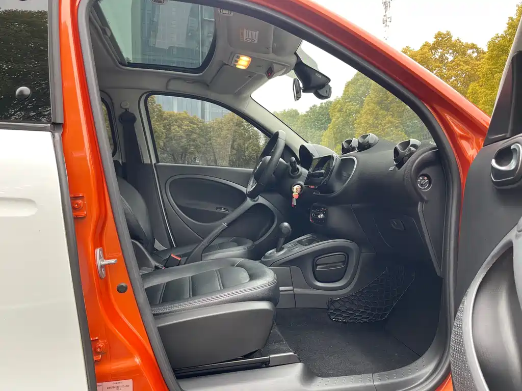 smart forfour 2016 1.0L 52kW passion version купить на сайте DeffCars