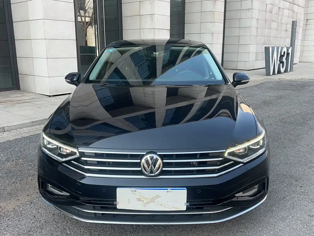 Magotan 2020 330TSI DSG leading model купить на сайте DeffCars
