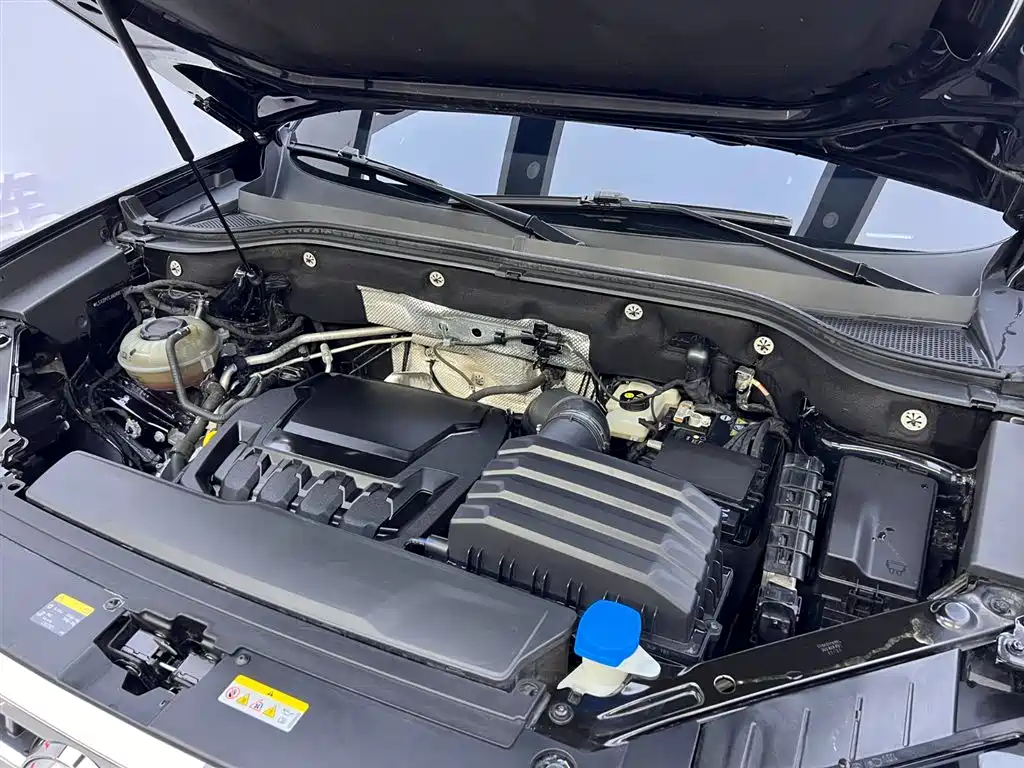 Touron 2024 380TSI four-wheel drive Dragon Edition купить на сайте DeffCars