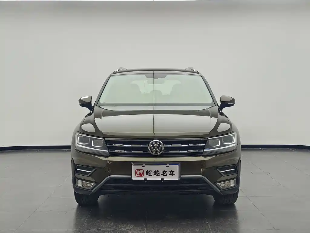 Tiguan L 2018 330TSI automatic two-wheel drive luxury version купить на сайте DeffCars