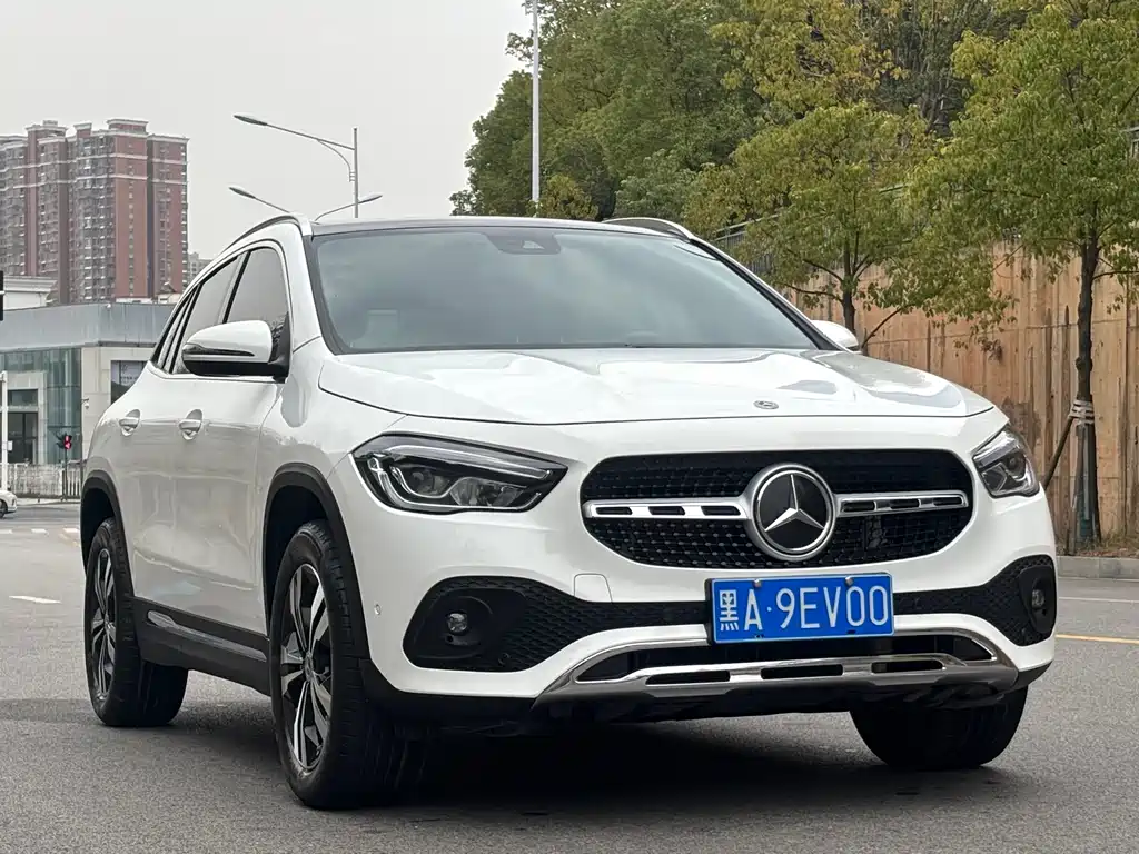Mercedes GLA 2023 220 4MATIC купить на сайте DeffCars