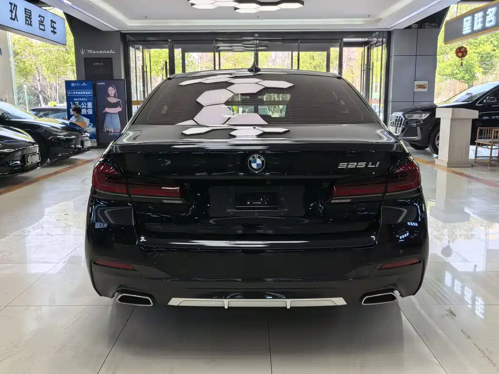 BMW 5 Series 2022 facelift 2 525Li M sports package купить на сайте DeffCars