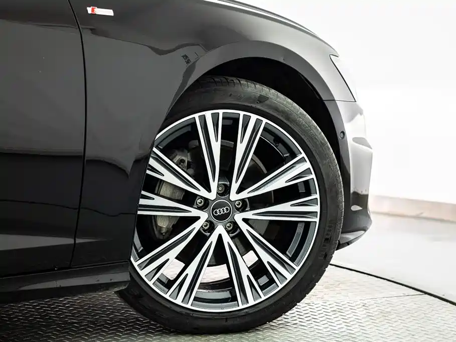 Audi A6L 2022 45 TFSI Premium Dynamic Model купить на сайте DeffCars