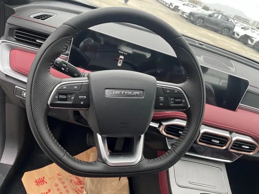 Jietu X70 PLUS 2025 Champion Edition 1.5T DCT Champion PRO 7 seats купить на сайте DeffCars