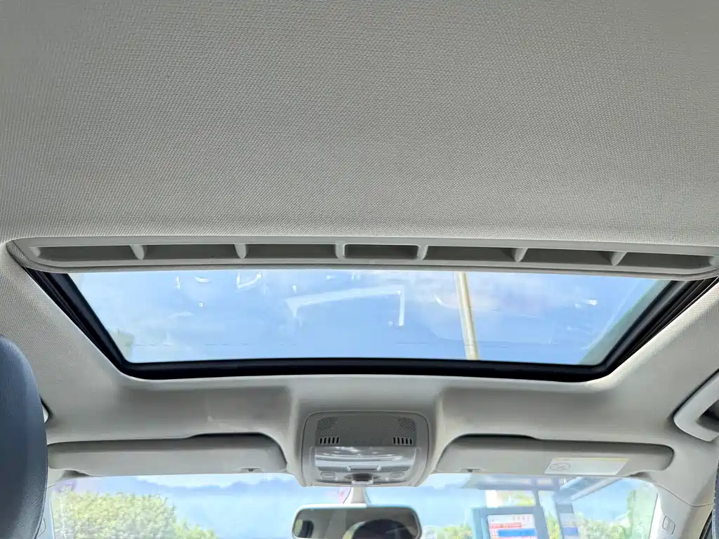 Audi A4L 2015 35 TFSI automatic comfort type купить на сайте DeffCars