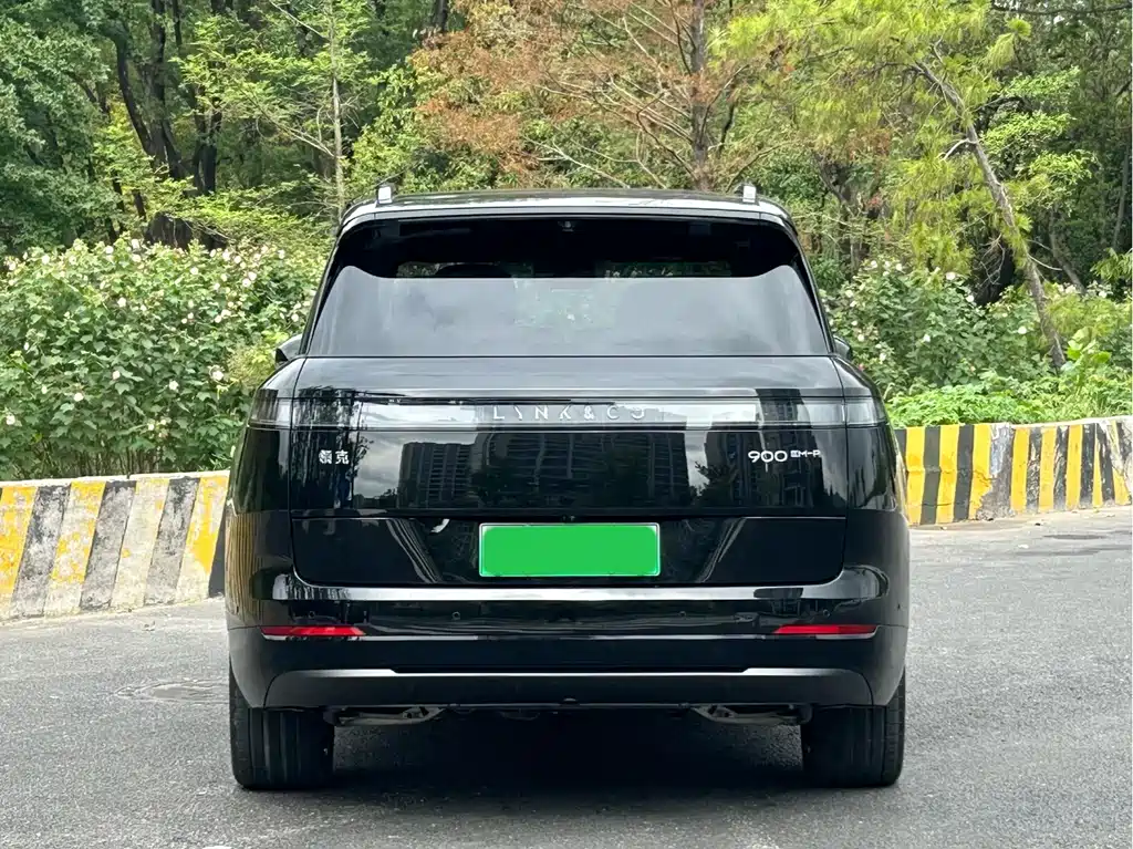 Lynk & Co 900 2025 1.5T Ultra купить на сайте DeffCars