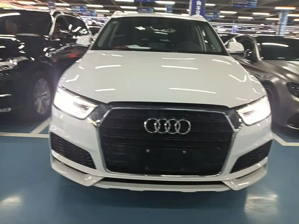 Audi Q3 2018 35 TFSI Fashionable Collection Edition купить на сайте DeffCars
