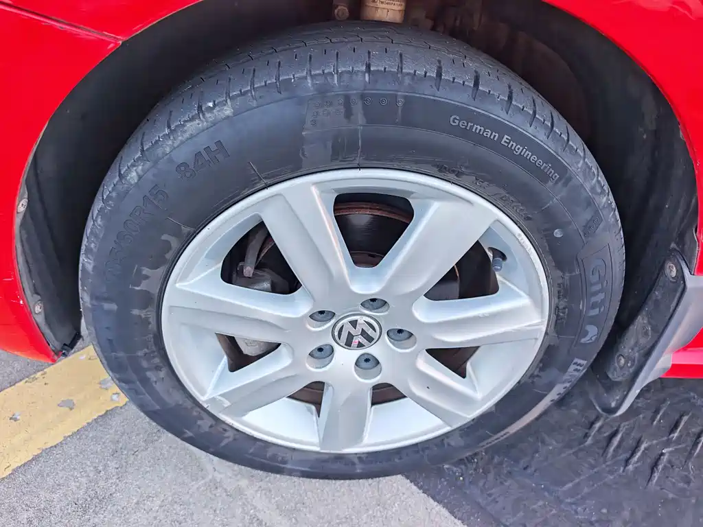 Polo 2013 1.6L automatic comfort version купить на сайте DeffCars