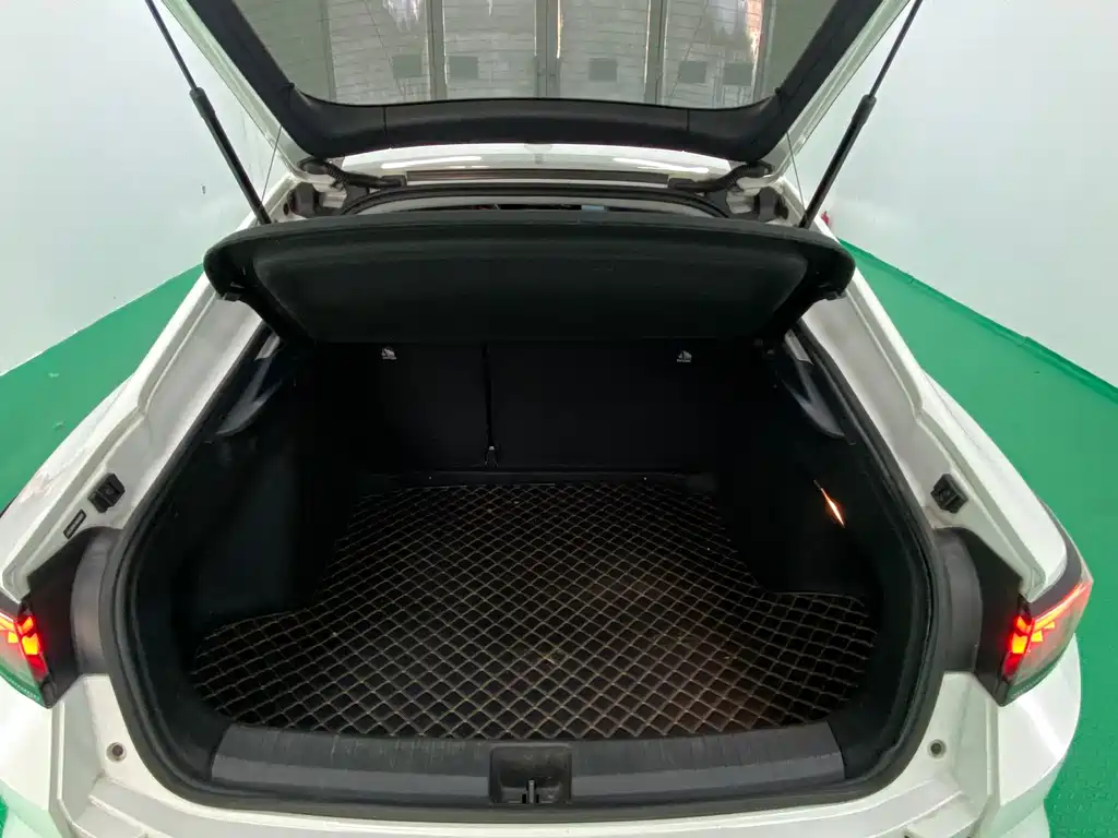 Lingdu 2022 Lingdu L 280TSI DSG spicy version купить на сайте DeffCars