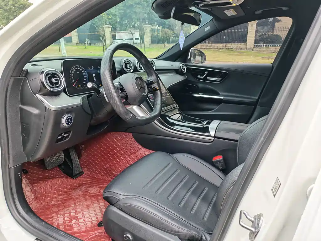 Mercedes-Benz C-Class 2023 Modification 2 C 260 L Sports Edition купить на сайте DeffCars