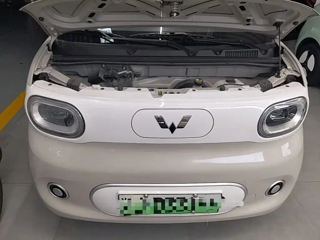 Hongguang MINIEV 2024 third generation 215km youth version купить на сайте DeffCars